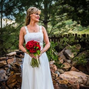 PALOMA BLANCA - WEDDING GOWN, TORONTO LIMITED